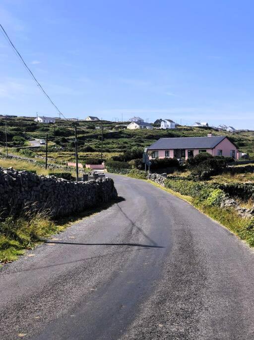Holiday home Irish Isle Oasis: Spacious 5-bedroom Retreat Bungowla